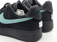 Paar sneakers, maat 44, nike x tiffany & co, dz1382-001 - afbeelding 19 van  22