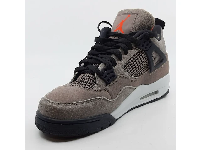 Paar sneakers, maat 44,5, air jordan, db0732-200 - afbeelding 6 van  19