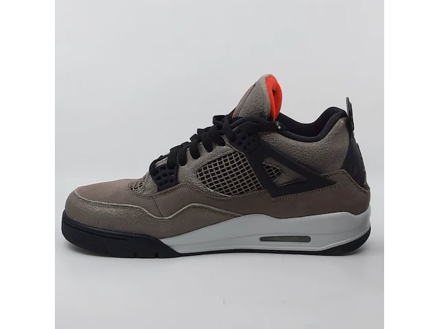 Paar sneakers, maat 44,5, air jordan, db0732-200 - afbeelding 15 van  19