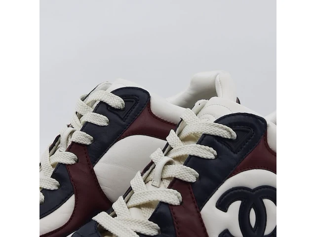 Paar sneakers, maat 45, chanel, w c45334 - afbeelding 7 van  12