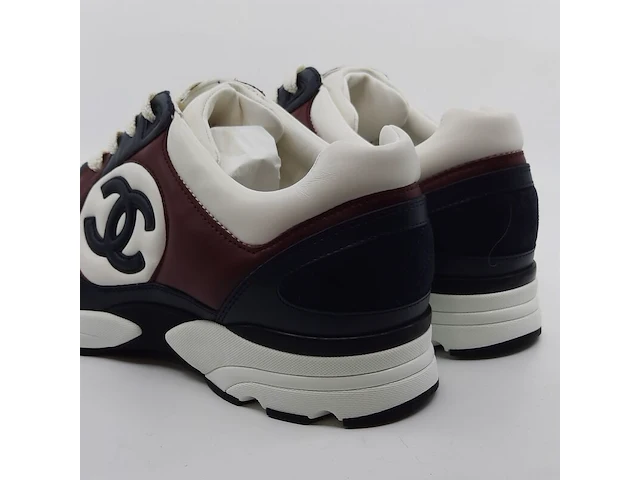 Paar sneakers, maat 45, chanel, w c45334 - afbeelding 10 van  12