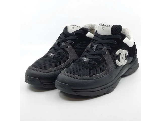 Paar sneakers, maat 45, chanel, w g38301 - afbeelding 1 van  13