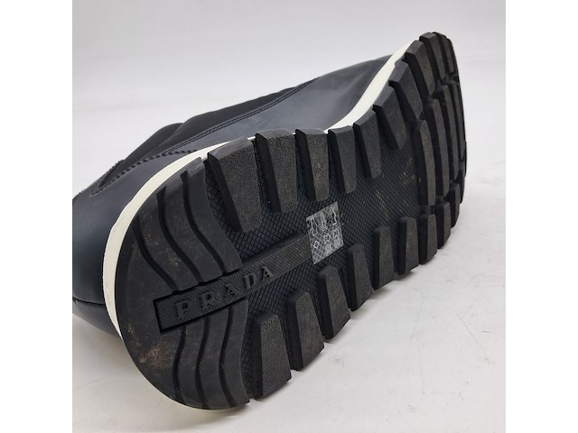 Paar sneakers, maat 6, prada - afbeelding 7 van  9
