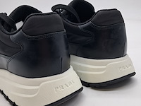 Paar sneakers, maat 6, prada - afbeelding 5 van  9