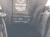 Paar sneakers, maat 6, prada - afbeelding 9 van  9