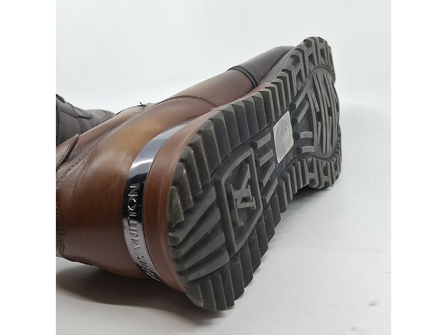 Paar sneakers, maat 7 1/2, louis vuitton, go 0135 - afbeelding 2 van  10