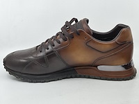Paar sneakers, maat 7 1/2, louis vuitton, go 0135 - afbeelding 6 van  10