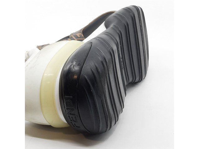 Paar sneakers, maat 7, fendi, 7e21217 - afbeelding 13 van  13