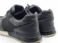 Paar sneakers, maat 7, louis vuitton, go 0221 - afbeelding 12 van  15