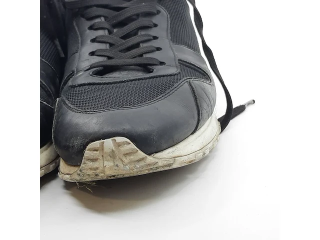 Paar sneakers, maat 7, louis vuitton, go 0221 - afbeelding 4 van  15