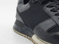 Paar sneakers, maat 7, louis vuitton, go 0221 - afbeelding 6 van  15