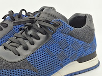 Paar sneakers, maat 7, louis vuitton, go 1117 - afbeelding 4 van  10