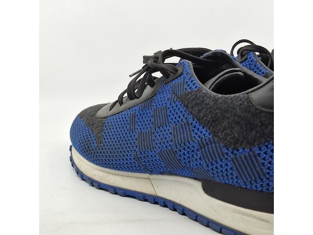 Paar sneakers, maat 7, louis vuitton, go 1117 - afbeelding 8 van  10