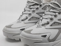 Paar sneakers, maat 8, louis vuitton, go 0223 - afbeelding 4 van  11