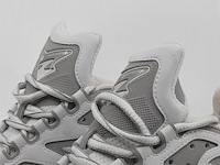 Paar sneakers, maat 8, louis vuitton, go 0223 - afbeelding 6 van  11