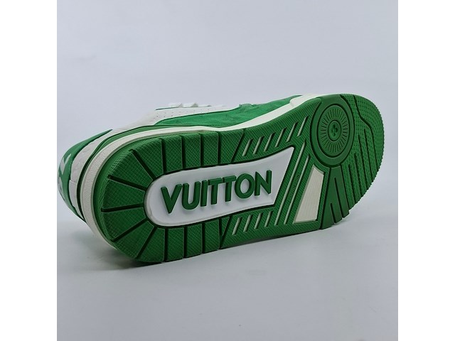 Paar sneakers, maat 8, louis vuitton, ms 0272 - afbeelding 7 van  9