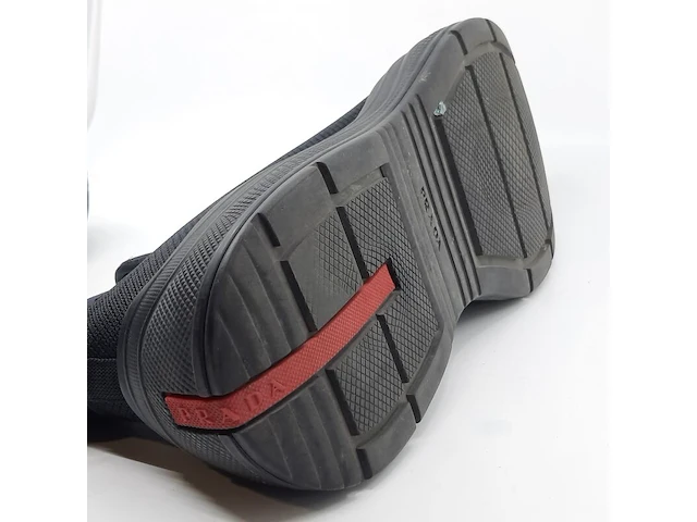 Paar sneakers, maat 9, prada, 4e3406 - afbeelding 2 van  14