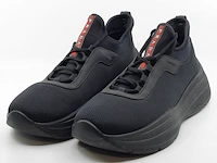 Paar sneakers, maat 9, prada, 4e3406
