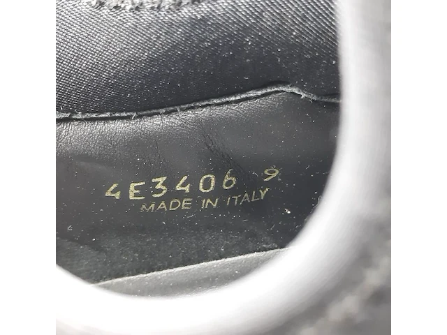 Paar sneakers, maat 9, prada, 4e3406 - afbeelding 13 van  14