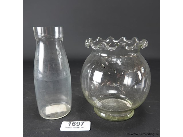 Paar vazen - afbeelding 1 van  5