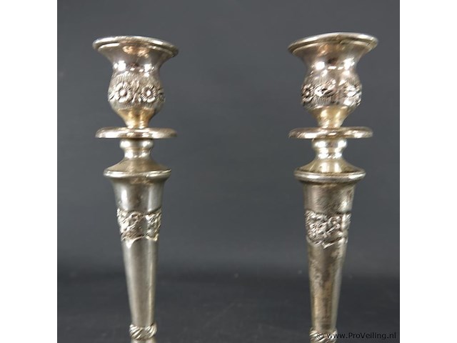 Paar verzilverde kandelaren - afbeelding 4 van  5