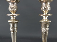 Paar verzilverde kandelaren - afbeelding 4 van  5