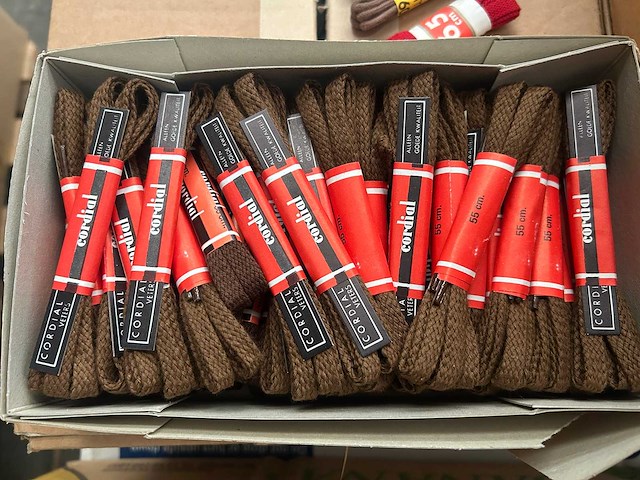 Paar veters (2500x) - afbeelding 4 van  7