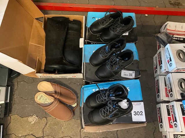 Paar werkschoenen (2x) - afbeelding 1 van  1