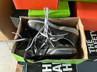 Paar werkschoenen (38x) - afbeelding 3 van  7
