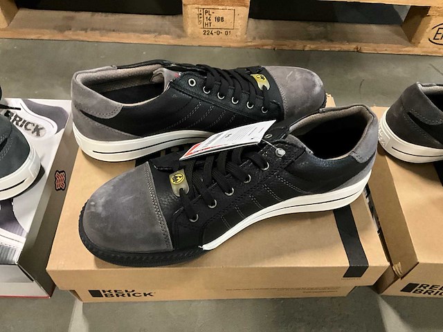 Paar werkschoenen (3x) - afbeelding 3 van  4