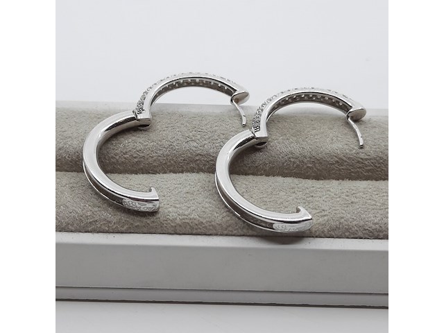 Paar witgouden creolen, 18 karaats, leo pizzo - afbeelding 3 van  13