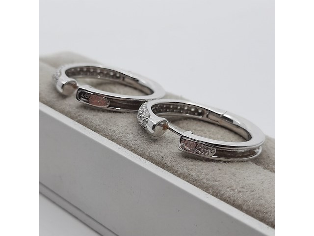 Paar witgouden creolen, 18 karaats, leo pizzo - afbeelding 9 van  13