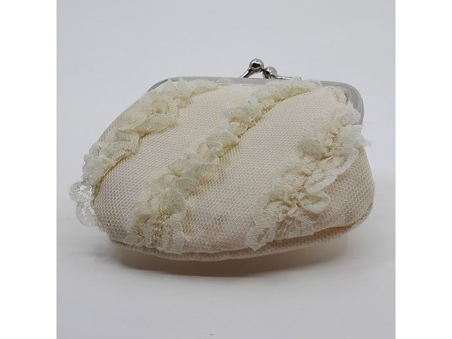 Paar witgouden creolen, 18 karaats - afbeelding 6 van  17