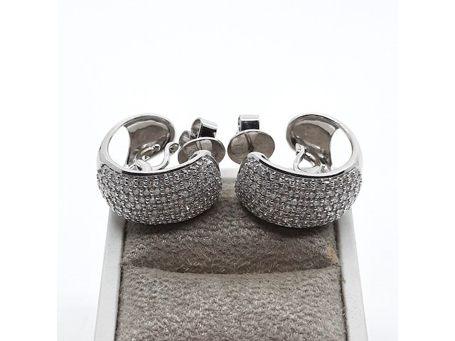 Paar witgouden creolen, 18 karaats - afbeelding 1 van  17