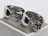 Paar witgouden creolen, 18 karaats - afbeelding 13 van  17