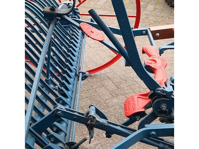 Paard getrokken hooihark nicholsons newark - afbeelding 3 van  18