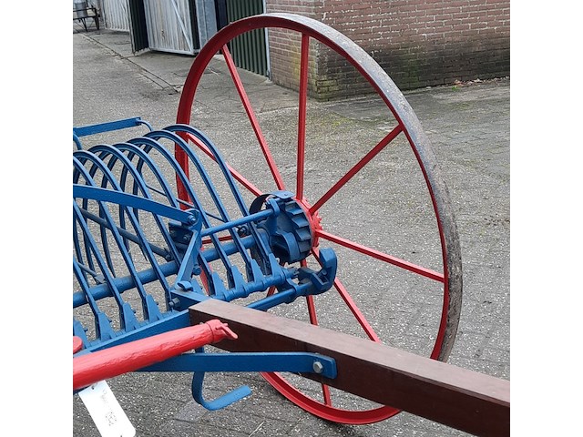 Paard getrokken hooihark nicholsons newark - afbeelding 10 van  18