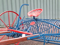 Paard getrokken hooihark nicholsons newark - afbeelding 15 van  18