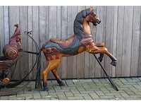 Paard met arreslee - afbeelding 4 van  11