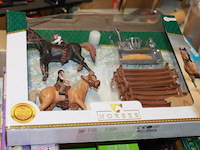 Paard speel set 1x in ds 18 - afbeelding 2 van  3