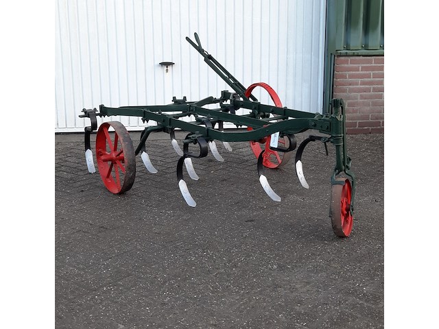 Paarden cultivator - afbeelding 1 van  12