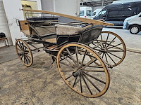 Paarden rijwagen - rijwagen - afbeelding 3 van  7