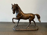Paarden sculptuur