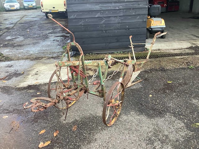 Paarden trekploeg - afbeelding 2 van  4