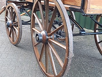 Paardenrijtuig met inhoud - afbeelding 15 van  19