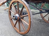 Paardenrijtuig met inhoud - afbeelding 16 van  19