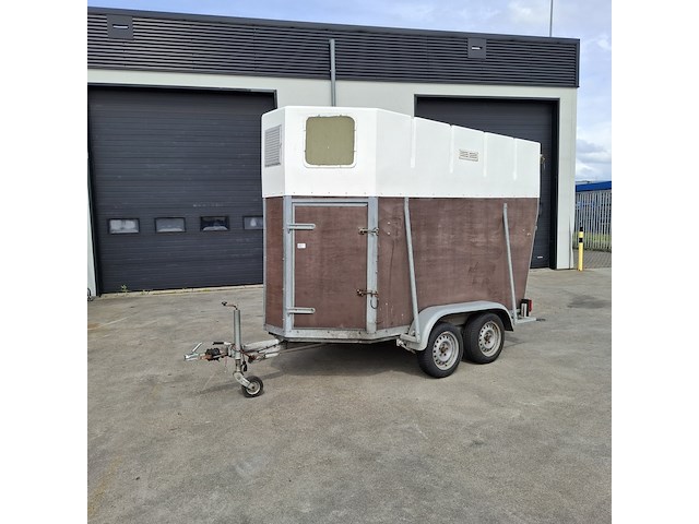 Paardentrailer | 2 paards, equipe, 1800, 1977 - afbeelding 1 van  22