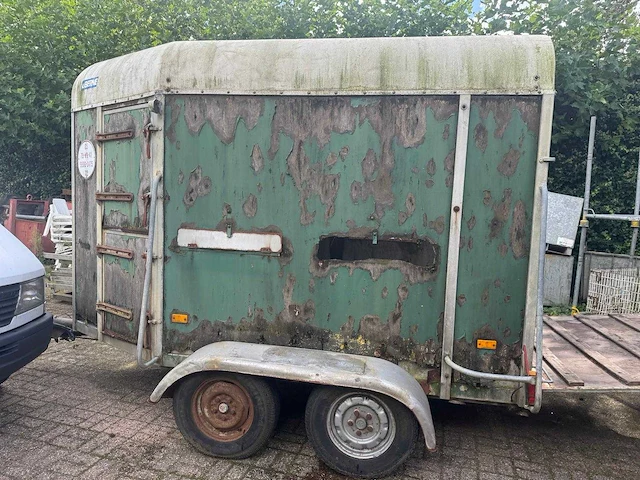 Paardentrailer - afbeelding 10 van  14