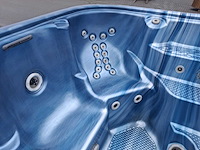 Pacific 5 persoons jacuzzi en buitenspa - afbeelding 15 van  25