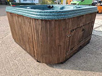 Pacific 6 persoons amerikaans jacuzzi en buitenspa - afbeelding 6 van  20